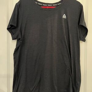 NWOT Reebok Black Athletic/Workout/Yoga Top, wicking, soft, stretch.